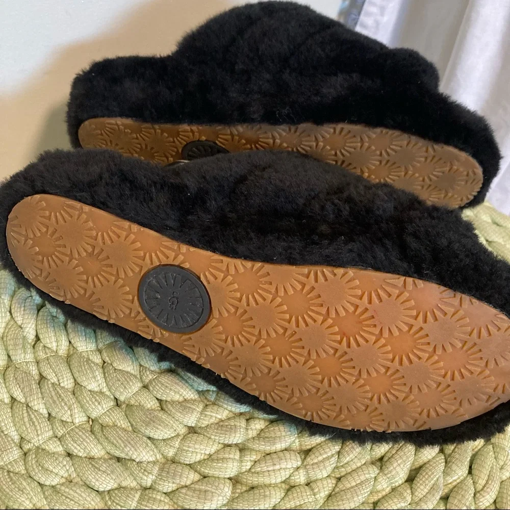 UGG Black Fluffy Slippers - Picture 8 of 9